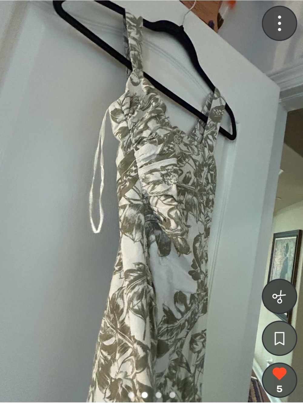 Abercrombie & Fitch Cream Dress with Olive Floral Print - Picture 2 of 3